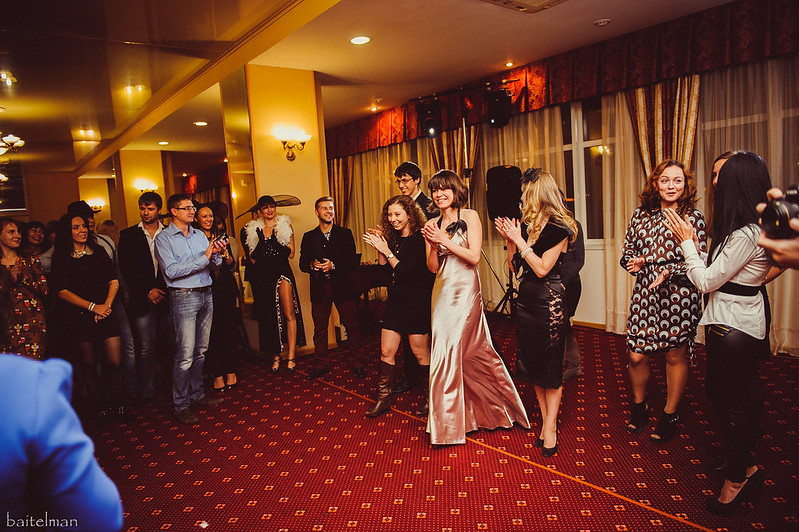 Заказать корпоратив на День энергетика 2025 в Донецке